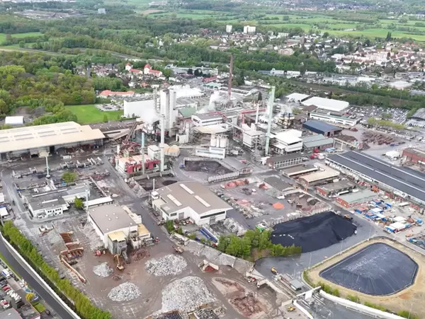 Foto: Aurubis: Ansicht von oben auf das Werk in Lünen